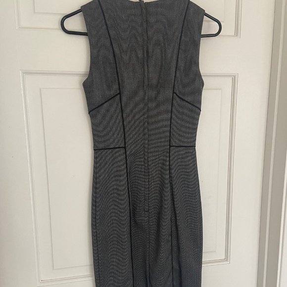NWT - Grey H&M Pencil Bodycon Dress - Picture 2 of 3